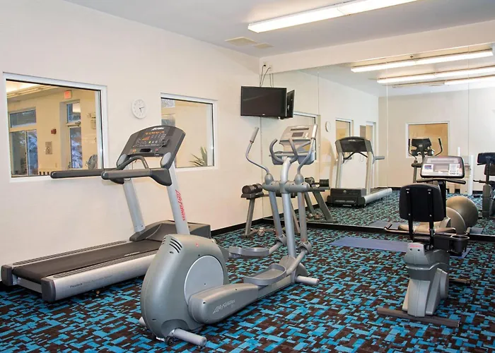 Fairfield Inn & Suites Butler