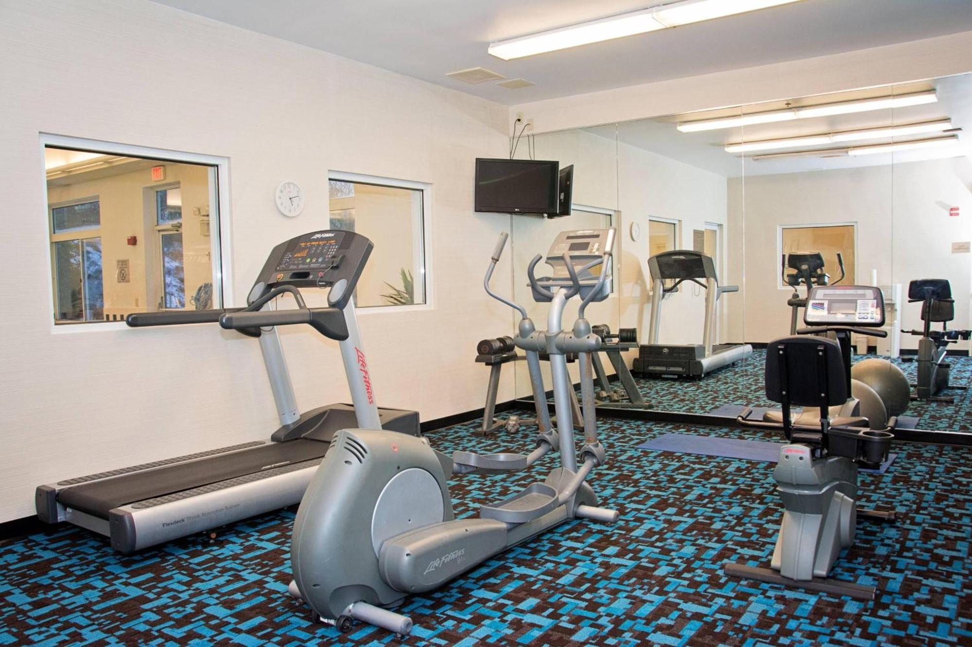 Hotel Fairfield &