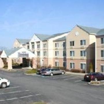 Fairfield & Hotel