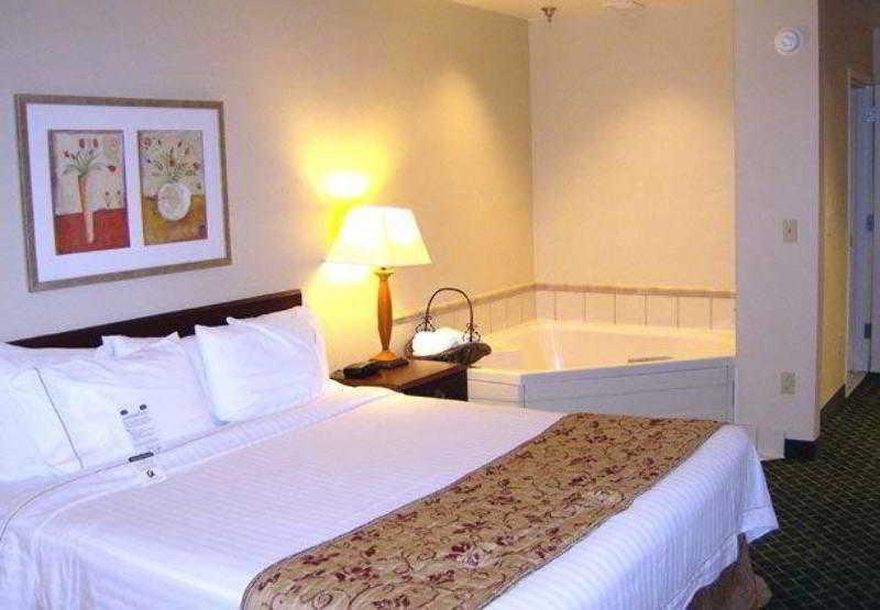 Hotel Fairfield &