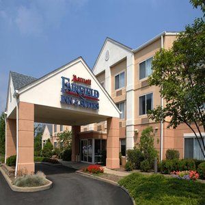Fairfield & Hotel